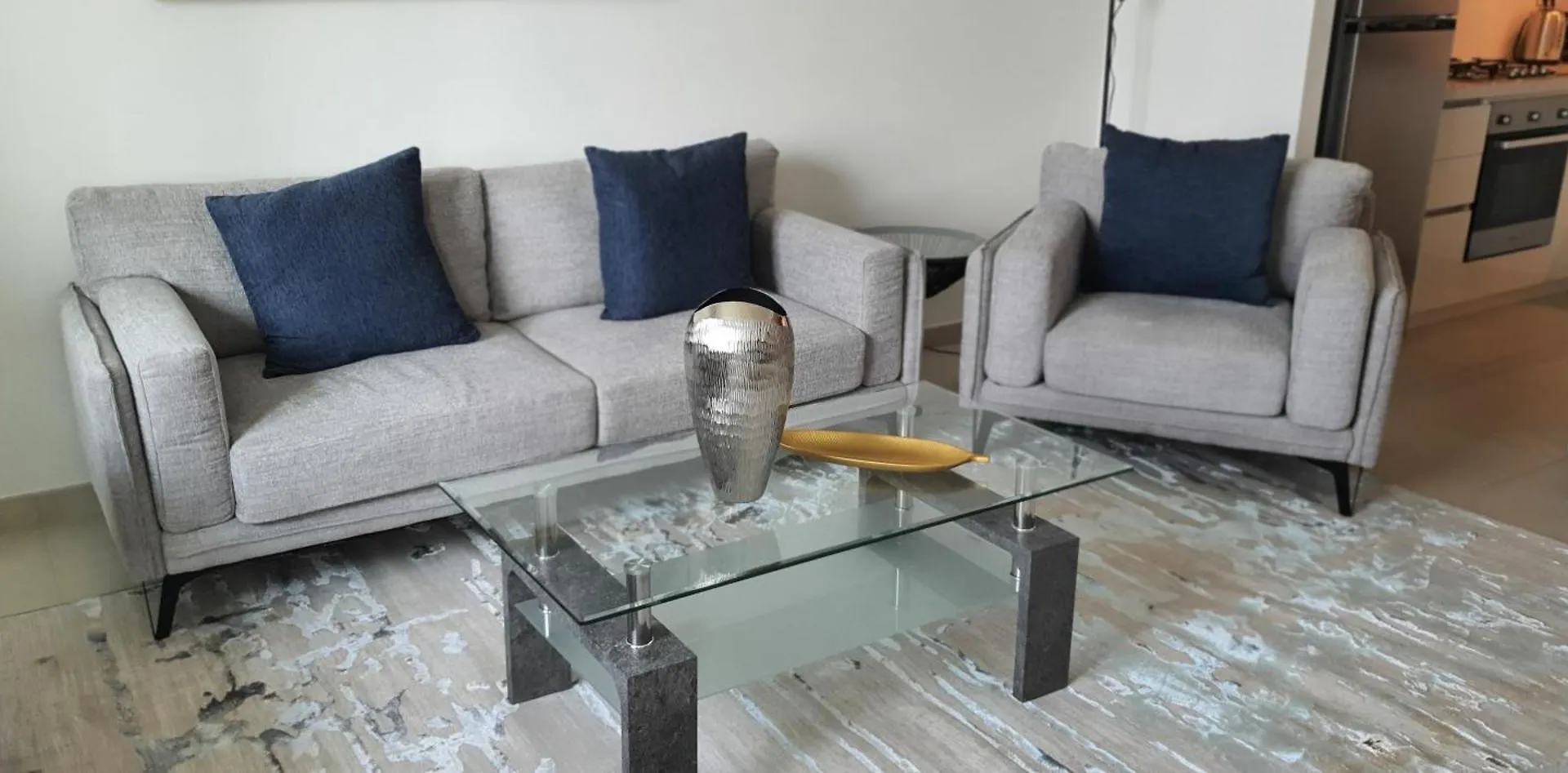 Svizona Premium 2Bhk, Burj Khalifa View, Downtown Dubai Apartment