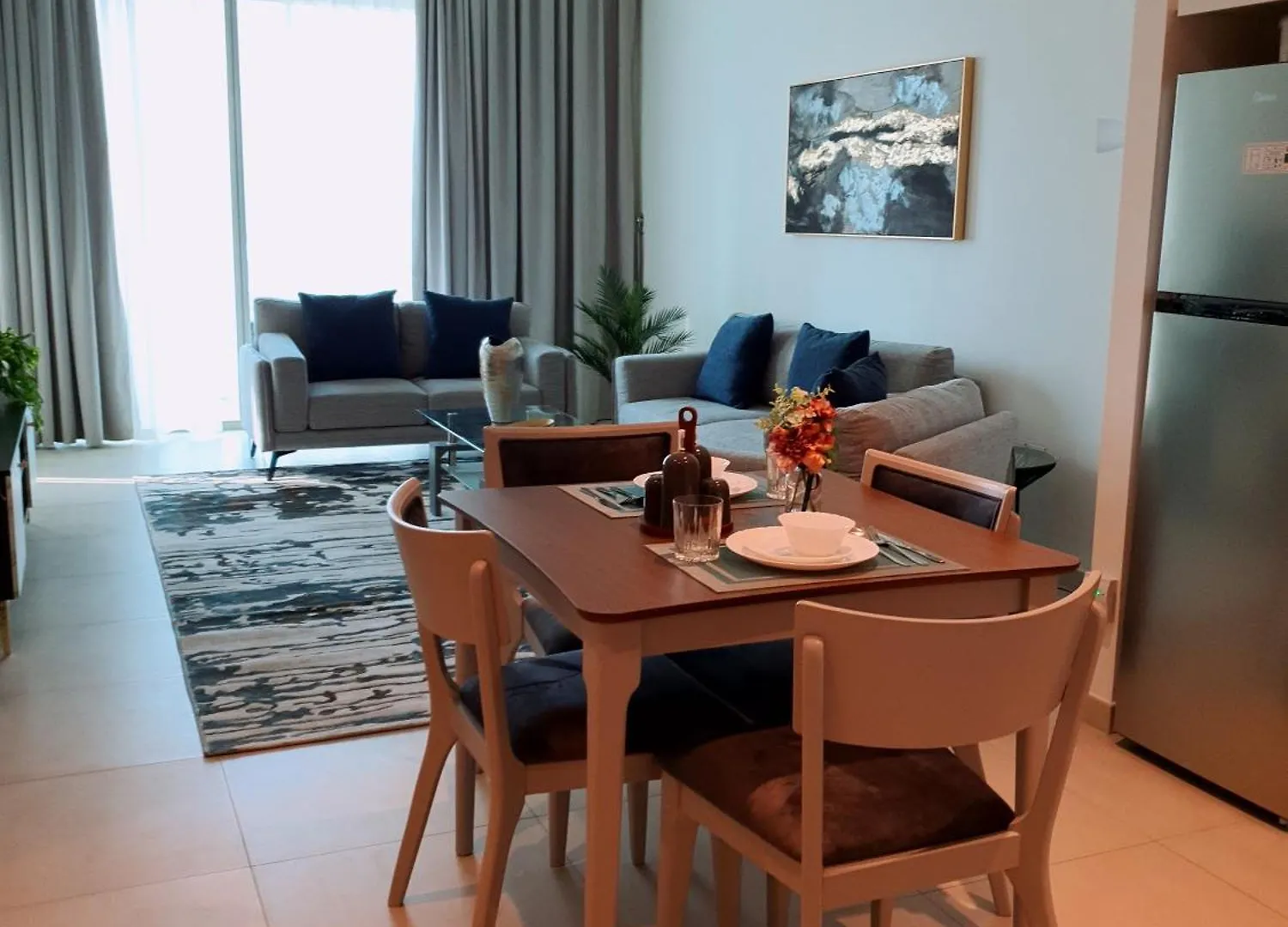 Svizona Premium 2Bhk, Burj Khalifa View, Downtown Dubai Apartment